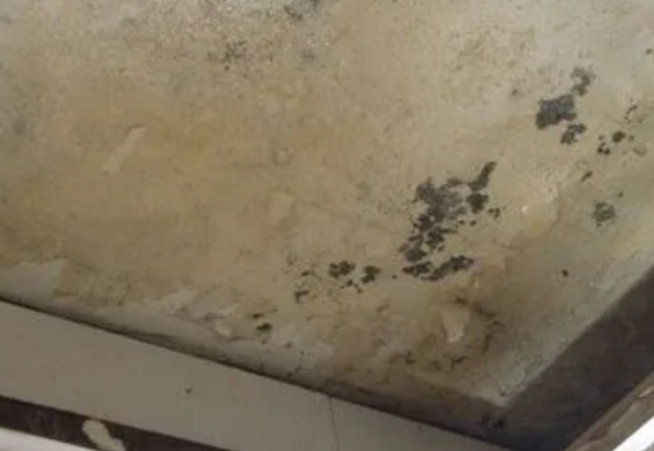 眉山阳台漏水维修公司分享下眉山卫生间渗水维修需要注意哪些问题。
